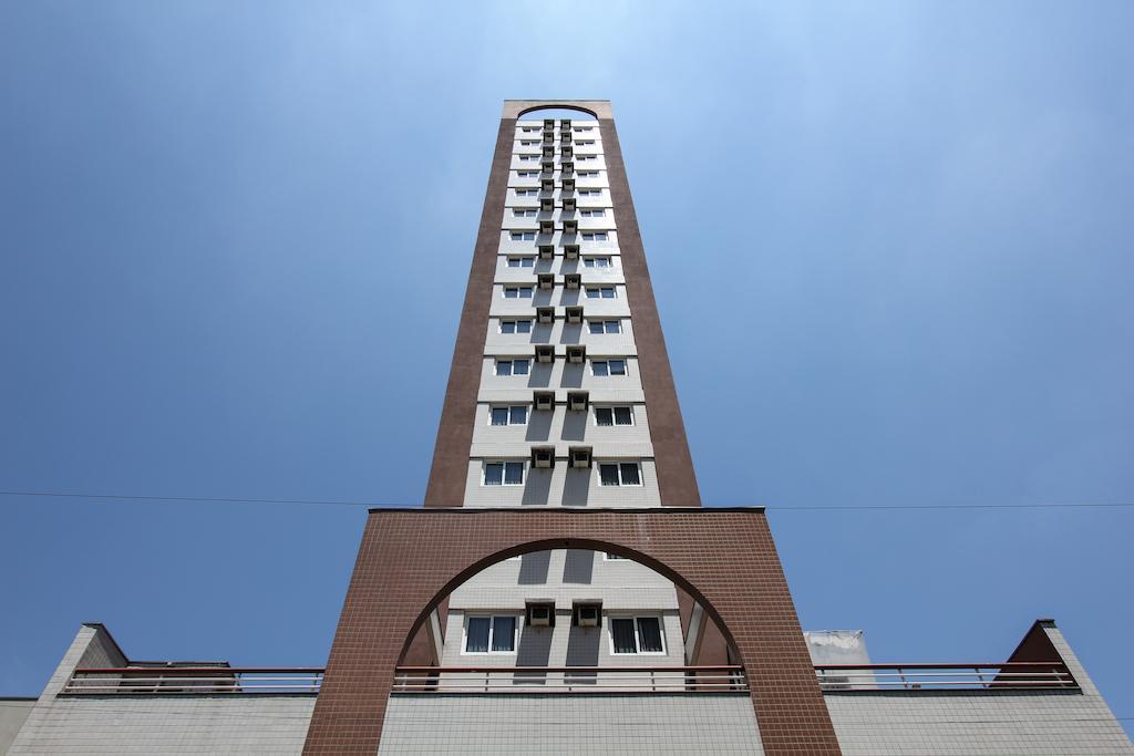 Ibis Styles Joinville Exteriör bild