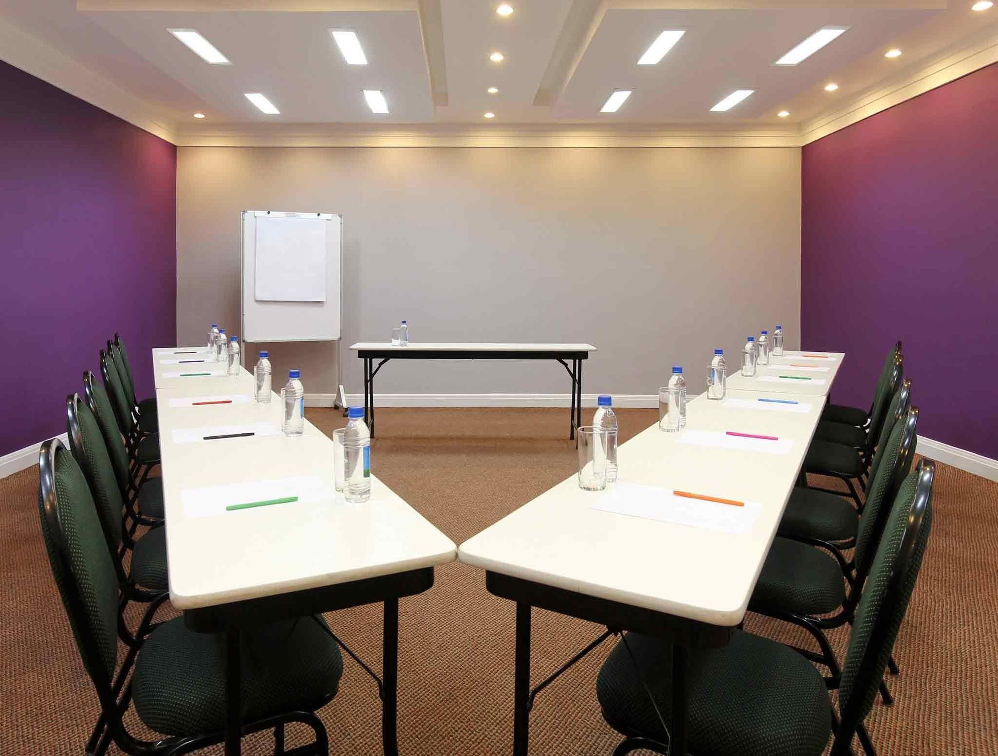 Ibis Styles Joinville Exteriör bild